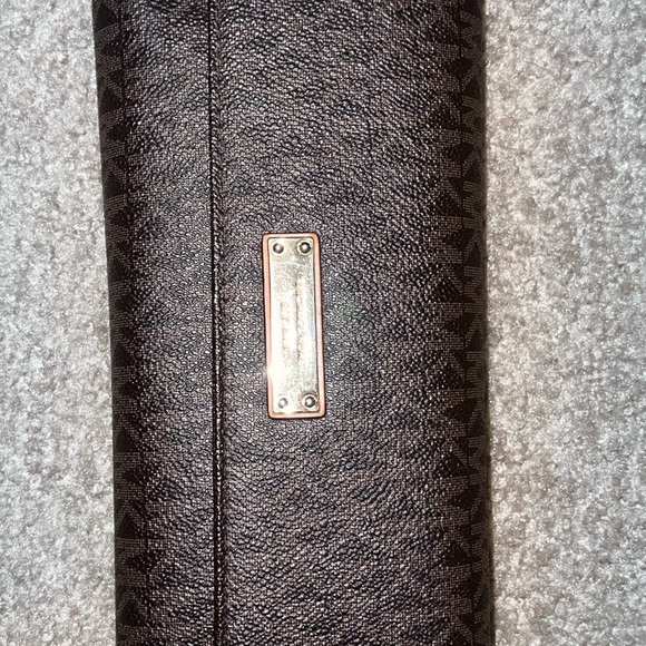COPY - MK Wallet leather - Picture 1 of 5